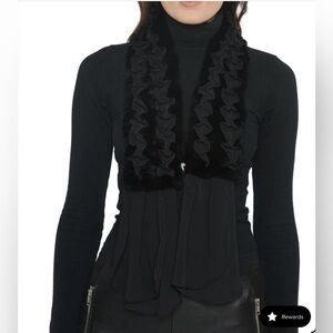 BELLE FARE KNITTED REX RABBIT SCARF  LIKE NEW CONDITION!!